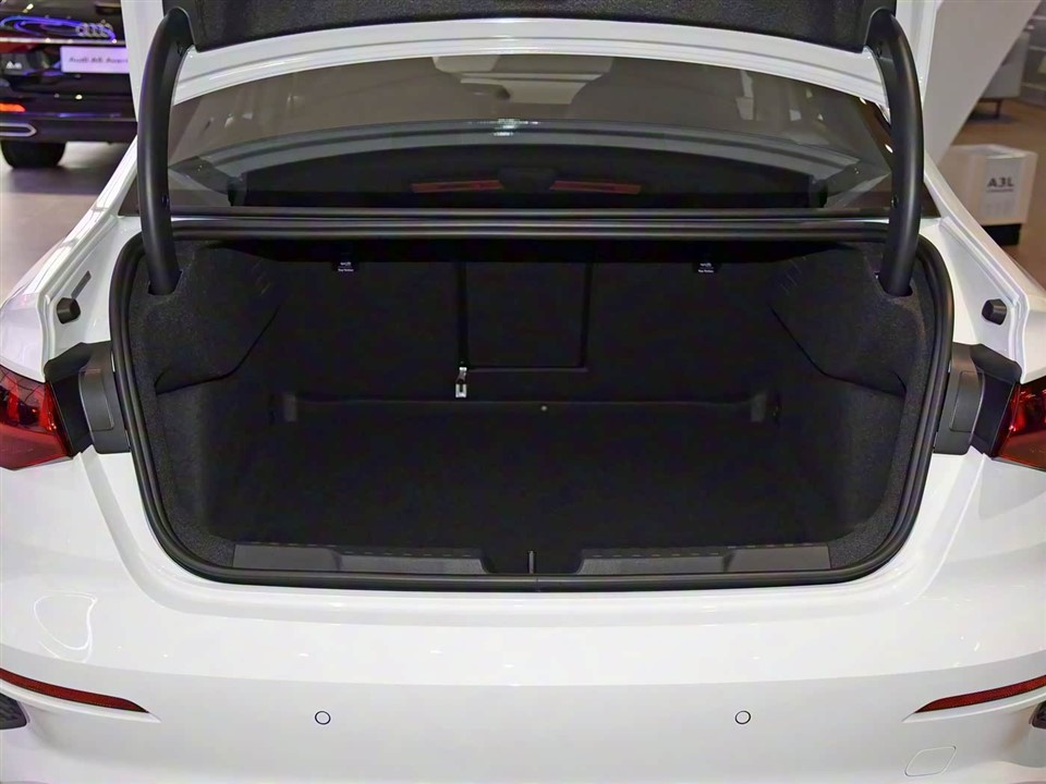 Audi A3 Certified Pre-Owned Sedan Dealer China Used Car Supplier high quality