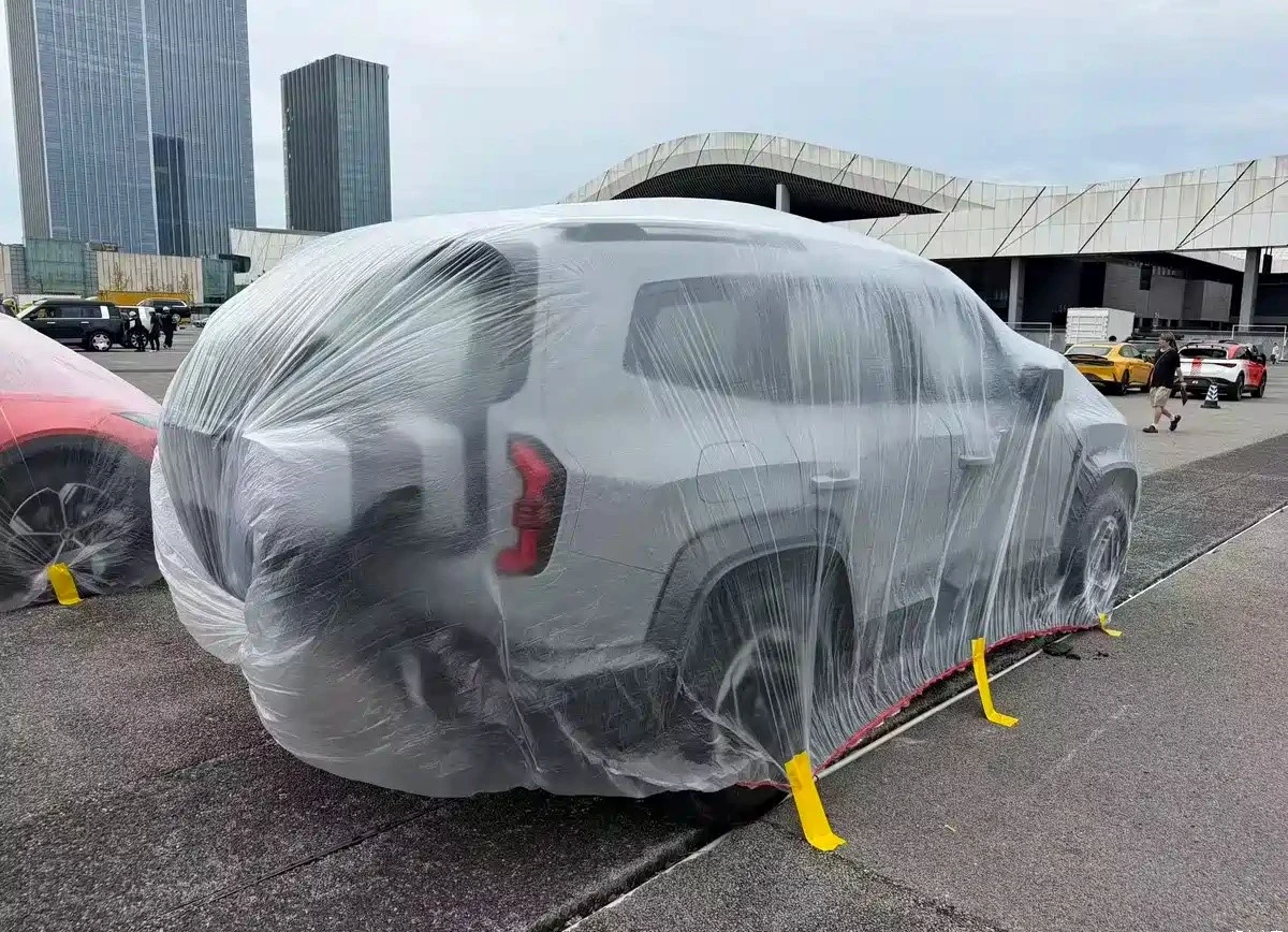 New Deepal G318 Spied, Set to Debut at Auto Show New Deepal G318 Spied, Set to Debut at Auto Show